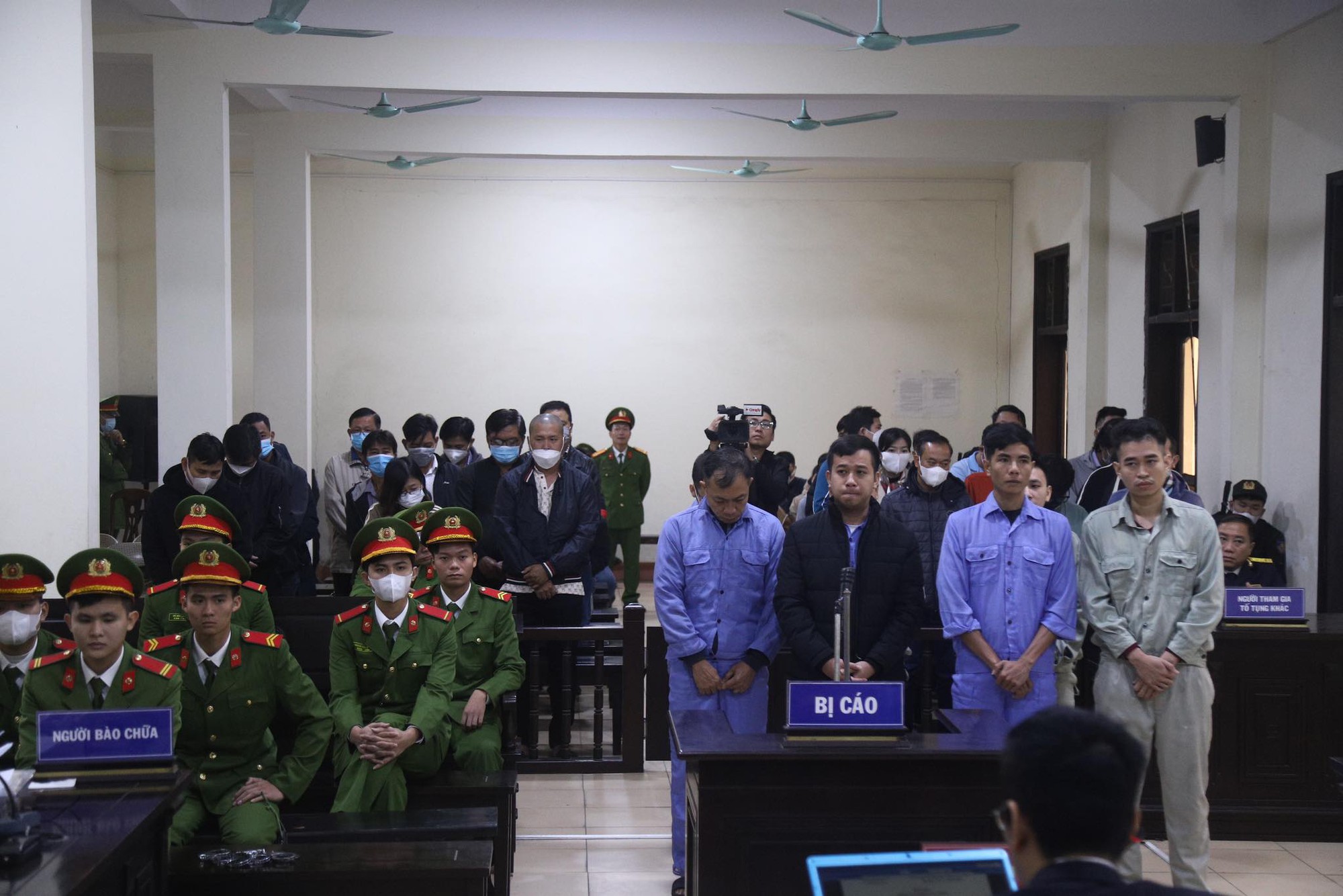 "Ông trùm" tại TP HCM mua bán hoá đơn gần 64.000 tỉ đồng- Ảnh 1.