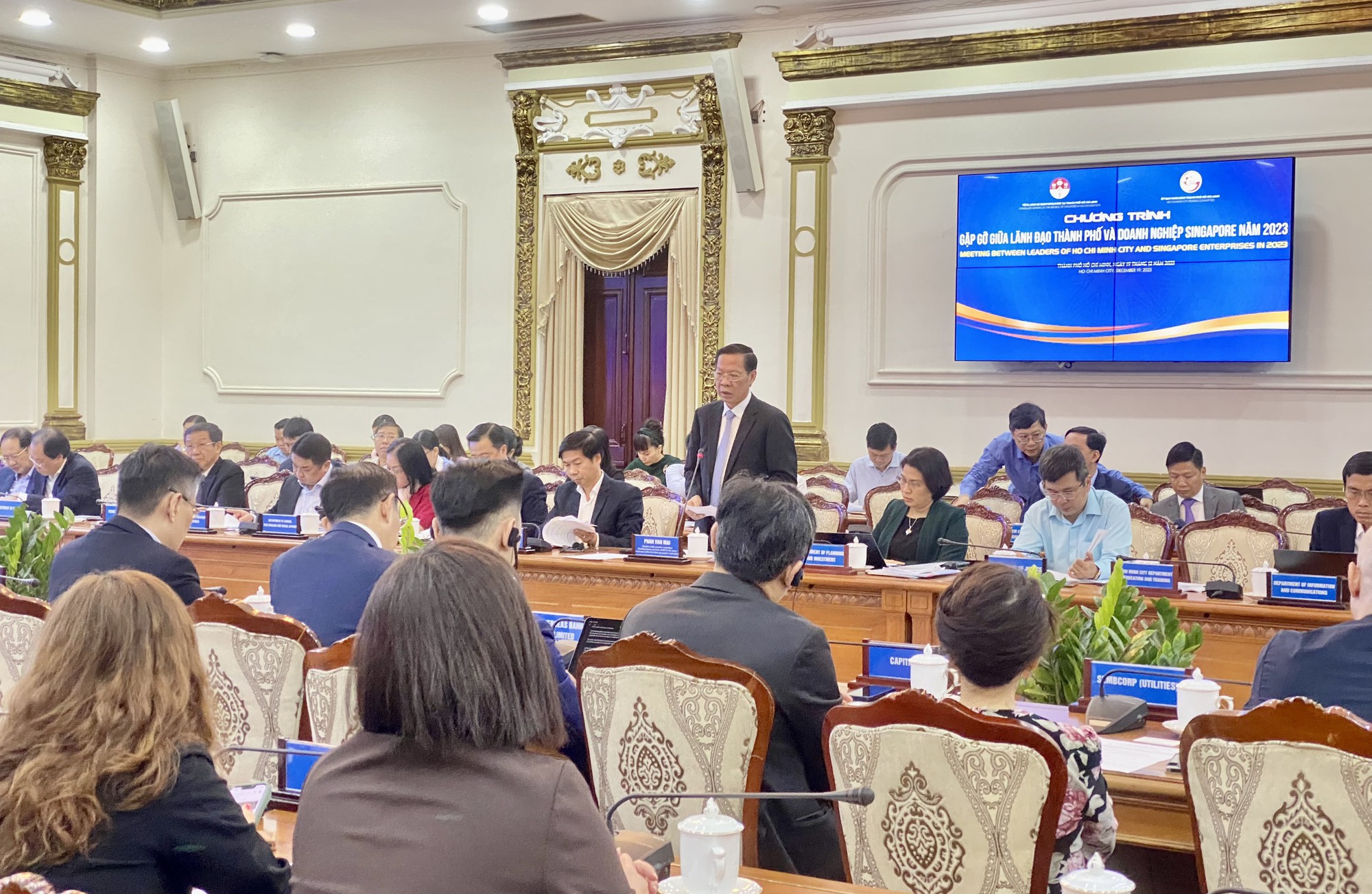 TP HCM mời gọi doanh nghiệp Singapore cùng thực hiện đề án 220km đường sắt đô thị- Ảnh 1. TP HCM mời gọi doanh nghiệp Singapore cùng thực hiện đề án 220km đường sắt đô thị- Ảnh 1.