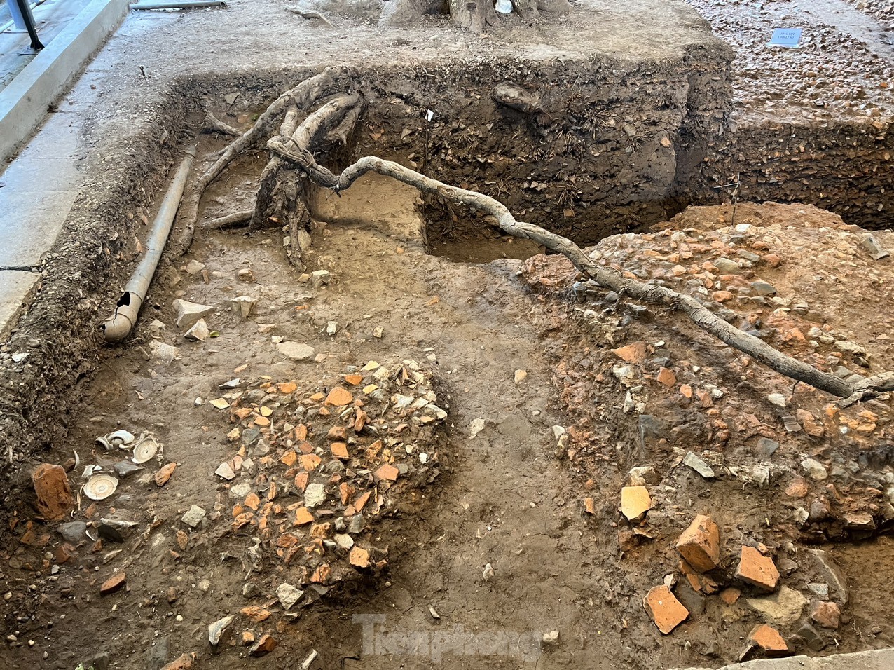 Phát hiện mới ở chính điện Kính Thiên tại Hoàng thành - Ảnh 2.