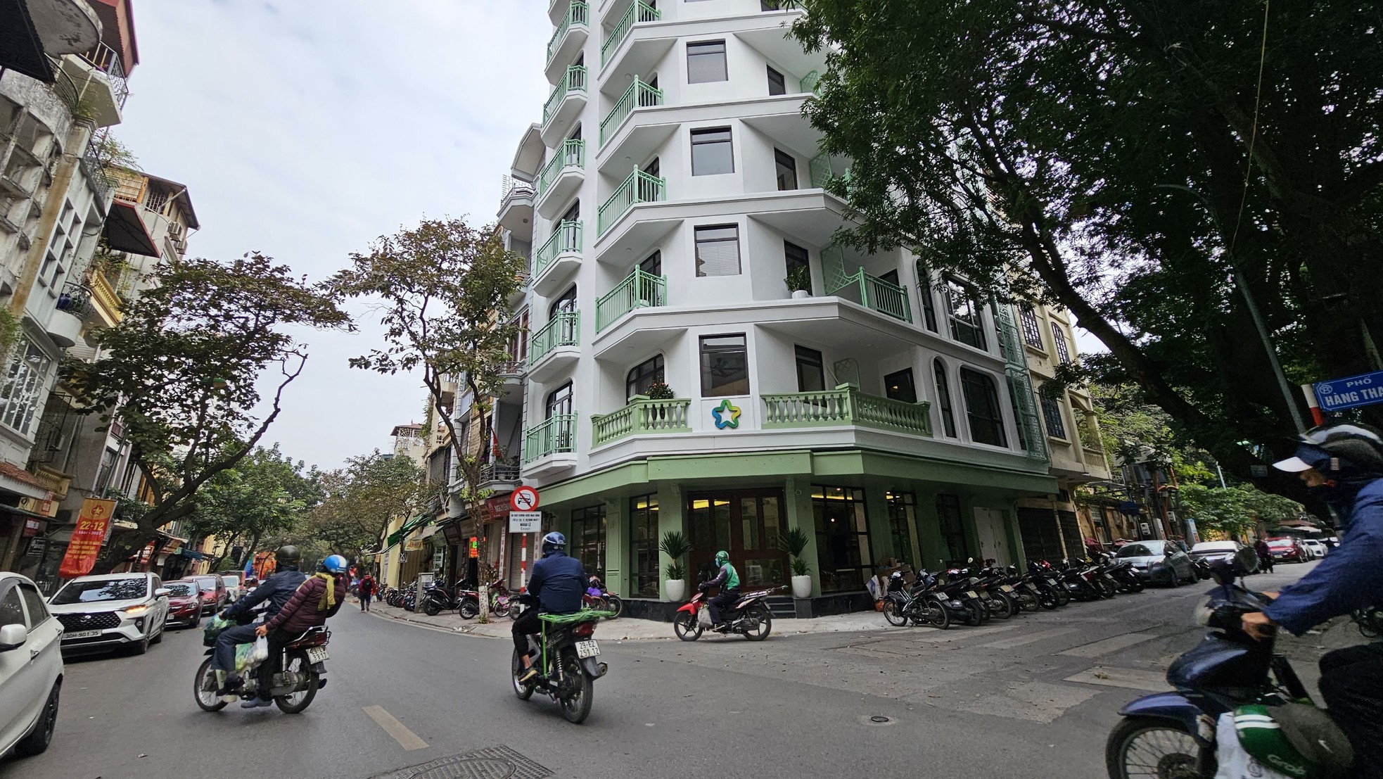 Cao ốc 10 tầng quận trung tâm không tìm thấy hồ sơ cấp phép khi Hà Nội yêu cầu làm rõ - Ảnh 9.