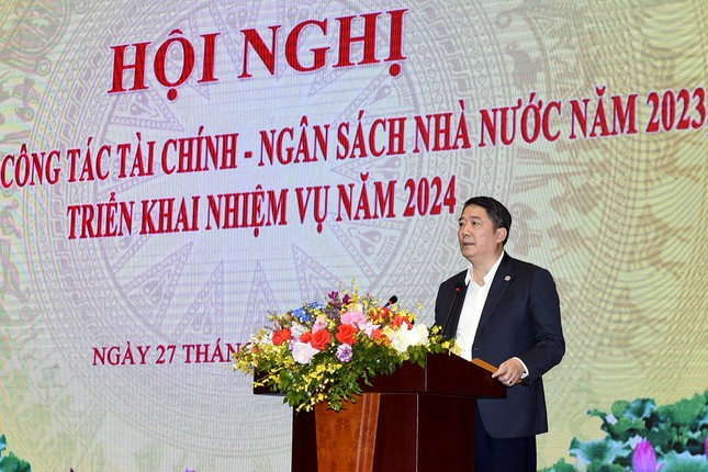 Trái phiếu doanh nghiệp, bảo hiểm... ế - Ảnh 1. Trái phiếu doanh nghiệp, bảo hiểm... ế - Ảnh 1.