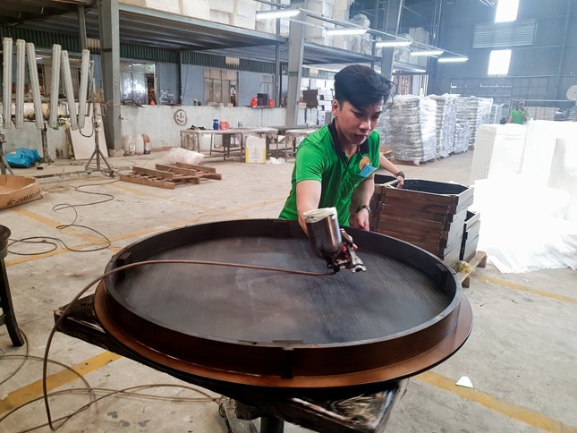 Doanh nghiệp bất ngờ cho nghỉ Tết tới 45 ngày - Ảnh 1.