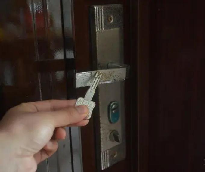 6 mẹo đơn giản giúp bạn tránh bị điện giật “tanh tách” trong mùa đông - Ảnh 5.