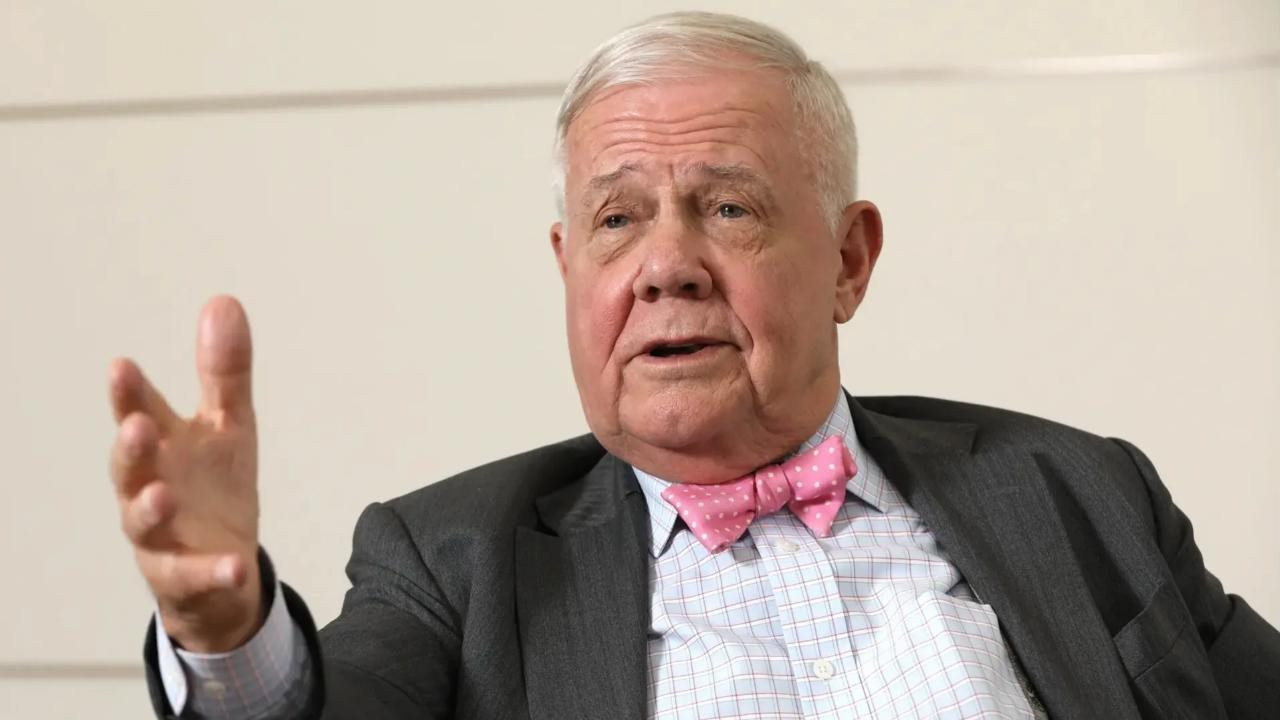 Huyền thoại đầu tư Jim Rogers cảnh báo: ‘Thời kỳ tươi đẹp của kinh tế toàn cầu sắp kết thúc’ - Ảnh 1.