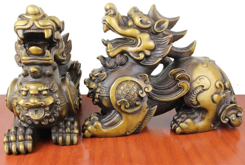 Chuyên gia phong thủy mách đặt 3 món này lên ban thờ để hút tài tụ lộc, hóa hung thành cát- Ảnh 1. Chuyên gia phong thủy mách đặt 3 món này lên ban thờ để hút tài tụ lộc, hóa hung thành cát- Ảnh 1.