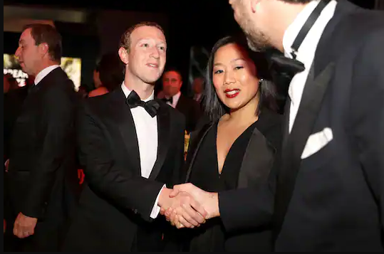 Tiến sĩ Harvard mất việc vì đụng đến Mark Zuckerberg: Facebook quyên góp 500 triệu USD, nhà trường ra luôn quyết định ‘trù dập’ - Ảnh 3.
