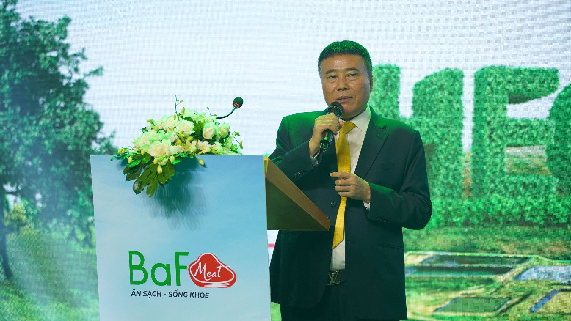 Ra mắt Heo ăn chay và tuyên bố “chơi lớn” với mảng heo, BaF của đại gia Trương Sỹ Bá “suýt” lỗ trong quý 4/2022 trước biến động thị trường - Ảnh 1.