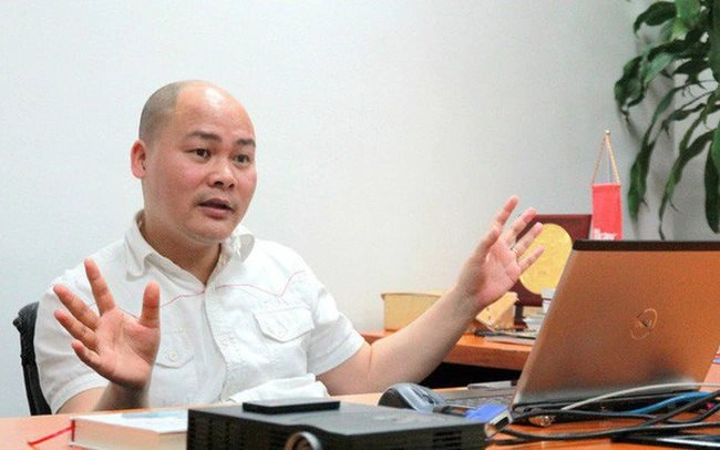 CEO Nguyễn Tử Quảng giải mã bí mật tạo ra sức mạnh của ChatGPT - Ảnh 1.