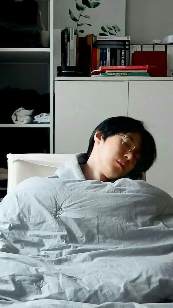 Tại sao có người vẫn giả vờ đi làm sau khi nghỉ việc? - Ảnh 2. Tại sao có người vẫn giả vờ đi làm sau khi nghỉ việc? - Ảnh 2.