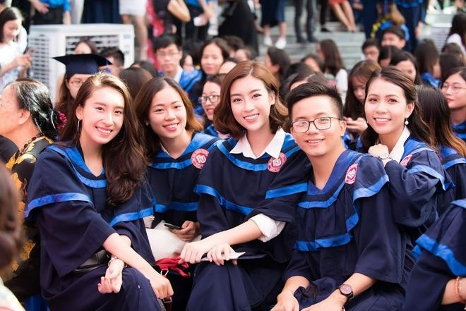 Công bố Top 100 trường Đại học tại Việt Nam: Dẫn đầu là 2 ĐH Quốc gia, Ngoại thương xếp hạng 13, một trường tư thục lọt top 5 đầy bất ngờ - Ảnh 1.