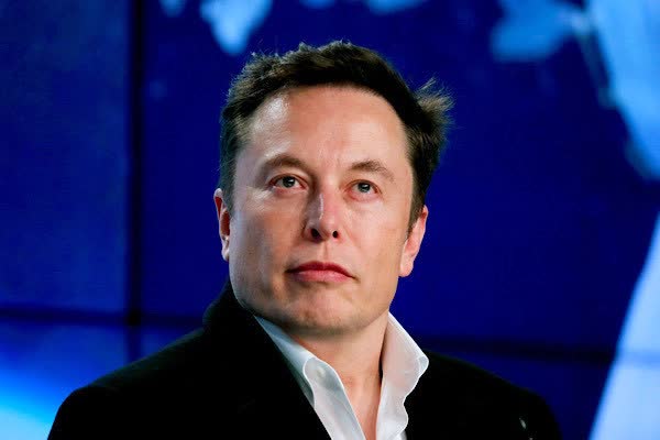Tỷ phú Elon Musk được đồn đoán muốn mua lại MU