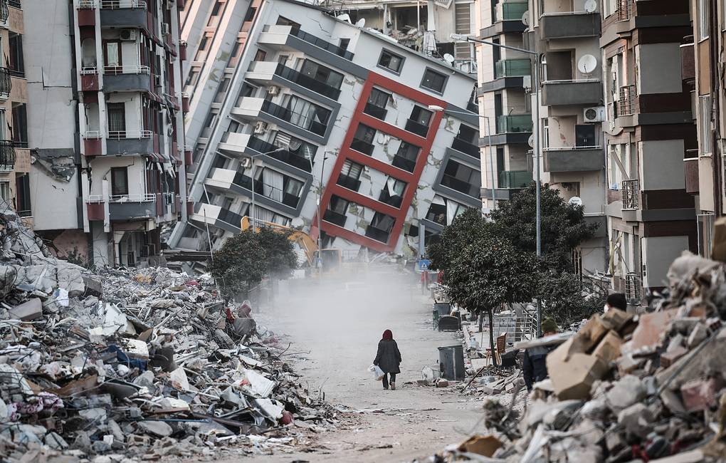 Thổ Nhĩ Kỳ tiếp tục hứng chịu động đất mạnh 5,2 độ ở miền Trung - Ảnh 1.
