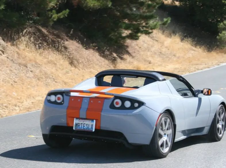Chuyện thâm cung bí sử ở Tesla: Elon Musk dùng tiền thâu tóm công ty, thẳng tay đuổi 2 nhà sáng lập, ‘Mr Tesla’, ‘ông tổ’ ngành xe điện đến giờ vẫn ấm ức vì bị ‘superman’ lấy mọi hào quang - Ảnh 4. Chuyện thâm cung bí sử ở Tesla: Elon Musk dùng tiền thâu tóm công ty, thẳng tay đuổi 2 nhà sáng lập, ‘Mr Tesla’, ‘ông tổ’ ngành xe điện đến giờ vẫn ấm ức vì bị ‘superman’ lấy mọi hào quang - Ảnh 4.