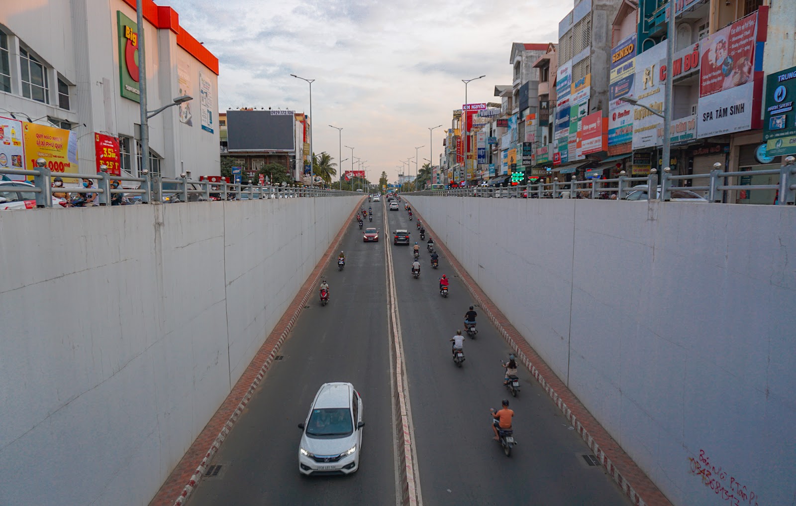 Thành phố trực thuộc tỉnh đông dân nhất Việt Nam, ngang Cần Thơ, Đà Nẵng có gì đặc biệt? - Ảnh 6.