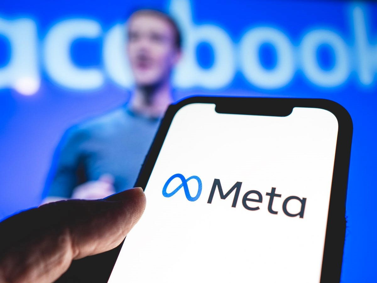 Từng ‘sao chép’ tính năng của ứng dụng này, Facebook hiện tại lại ở đỉnh cao còn người anh em đi trước tụt dốc thảm hại