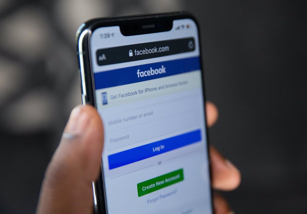 Mắc sai lầm sơ đẳng, Facebook khiến khả năng bảo mật 2 lớp vô dụng trước hacker - Ảnh 1. Mắc sai lầm sơ đẳng, Facebook khiến khả năng bảo mật 2 lớp vô dụng trước hacker - Ảnh 1.