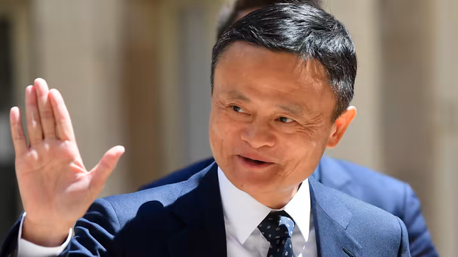 Một cổ phiếu tăng gần 800% sau khi Jack Ma gặp tỷ phú giàu nhất Thái Lan - Ảnh 1.
