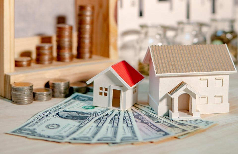 Đầu tư bất động sản có giúp ‘giàu càng thêm giàu’ khi thu nhập đã 6 tỷ đồng/năm, đôi vợ chồng trẻ bất ngờ khi nghe giải đáp của chuyên gia - Ảnh 2. Đầu tư bất động sản có giúp ‘giàu càng thêm giàu’ khi thu nhập đã 6 tỷ đồng/năm, đôi vợ chồng trẻ bất ngờ khi nghe giải đáp của chuyên gia - Ảnh 2.