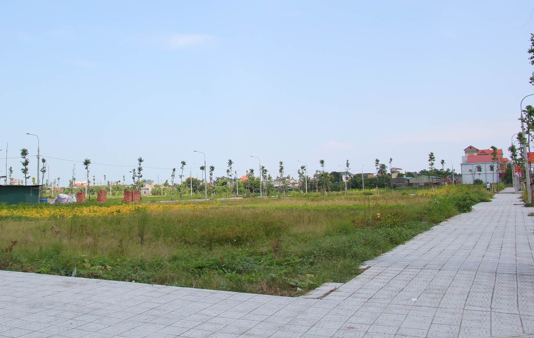 Các tỉnh thành ven Hà Nội chuẩn bị đấu giá gần 200 lô đất, giá khởi điểm chỉ từ 2 triệu đồng/m2 - Ảnh 2.