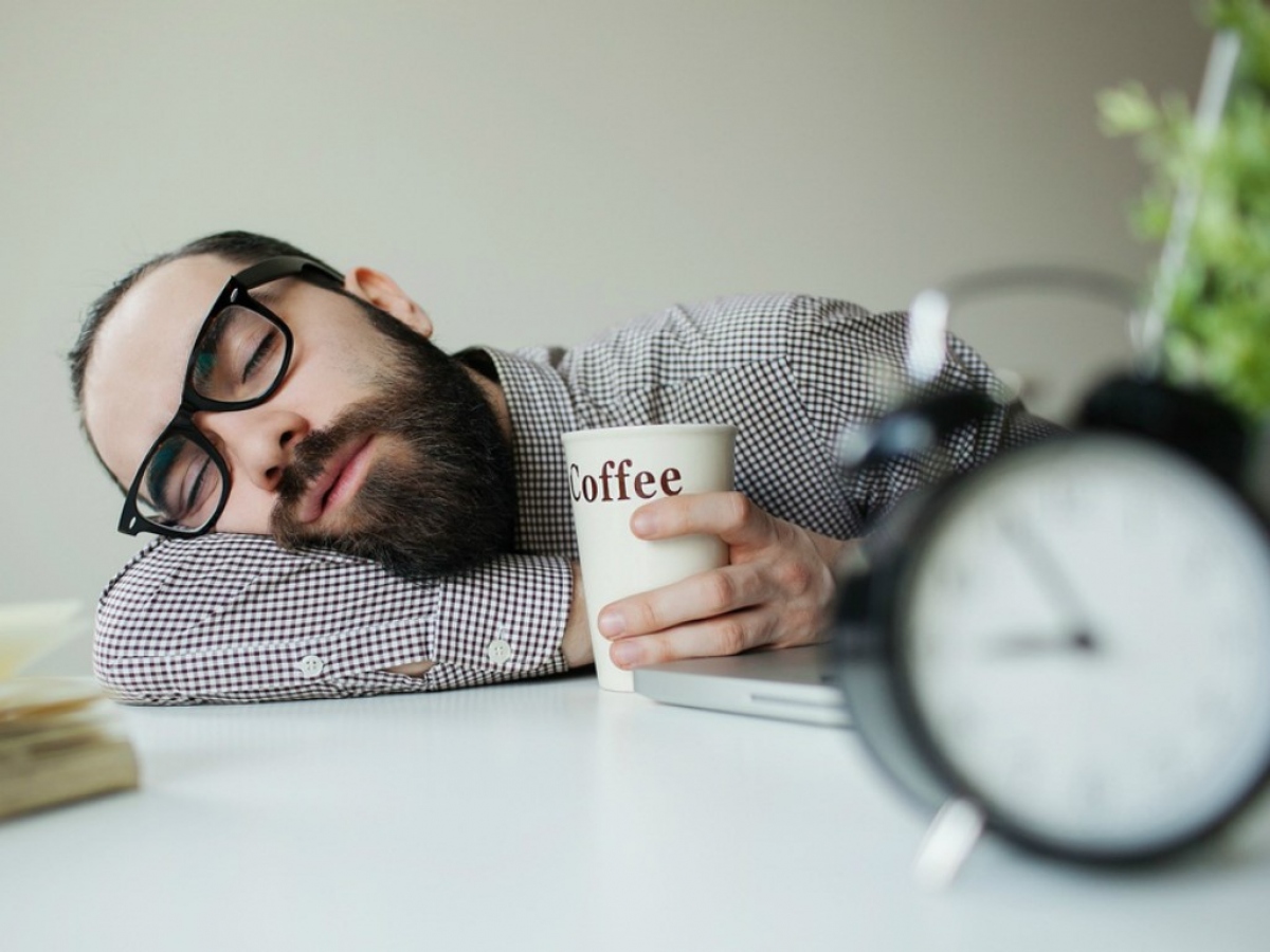 Tại sao dân văn phòng nên ngủ trưa thường xuyên? - Ảnh 2.