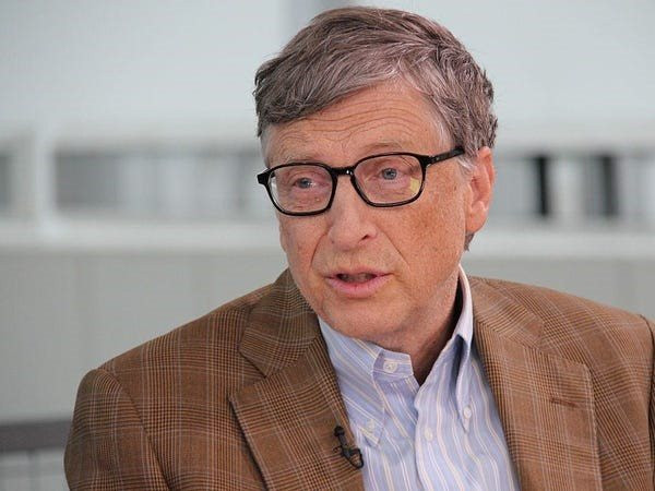 Tỷ phú chơi những môn thể thao gì: Jeff Bezos đánh quần vợt với Bill Gates, Mark Zuckerberg đấu võ MMA - Ảnh 4. Tỷ phú chơi những môn thể thao gì: Jeff Bezos đánh quần vợt với Bill Gates, Mark Zuckerberg đấu võ MMA - Ảnh 4.