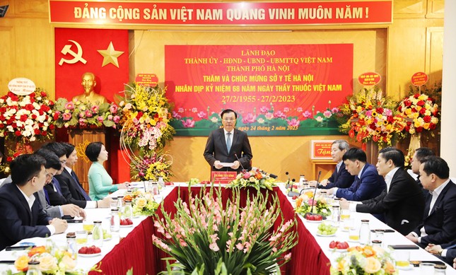 Giám đốc Sở Y tế Trần Thị Nhị Hà: 'Thiếu thuốc, trang thiết bị y tế là sự thiệt thòi cho người dân' - Ảnh 1.