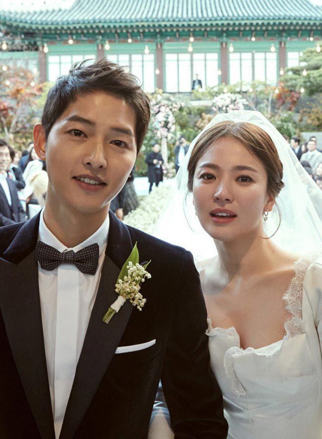 Lời thề nguyện của Song Joong Ki trong 2 lần kết hôn giống nhau đến lạ, nhưng có 1 điểm hoàn toàn khác biệt - Ảnh 3.