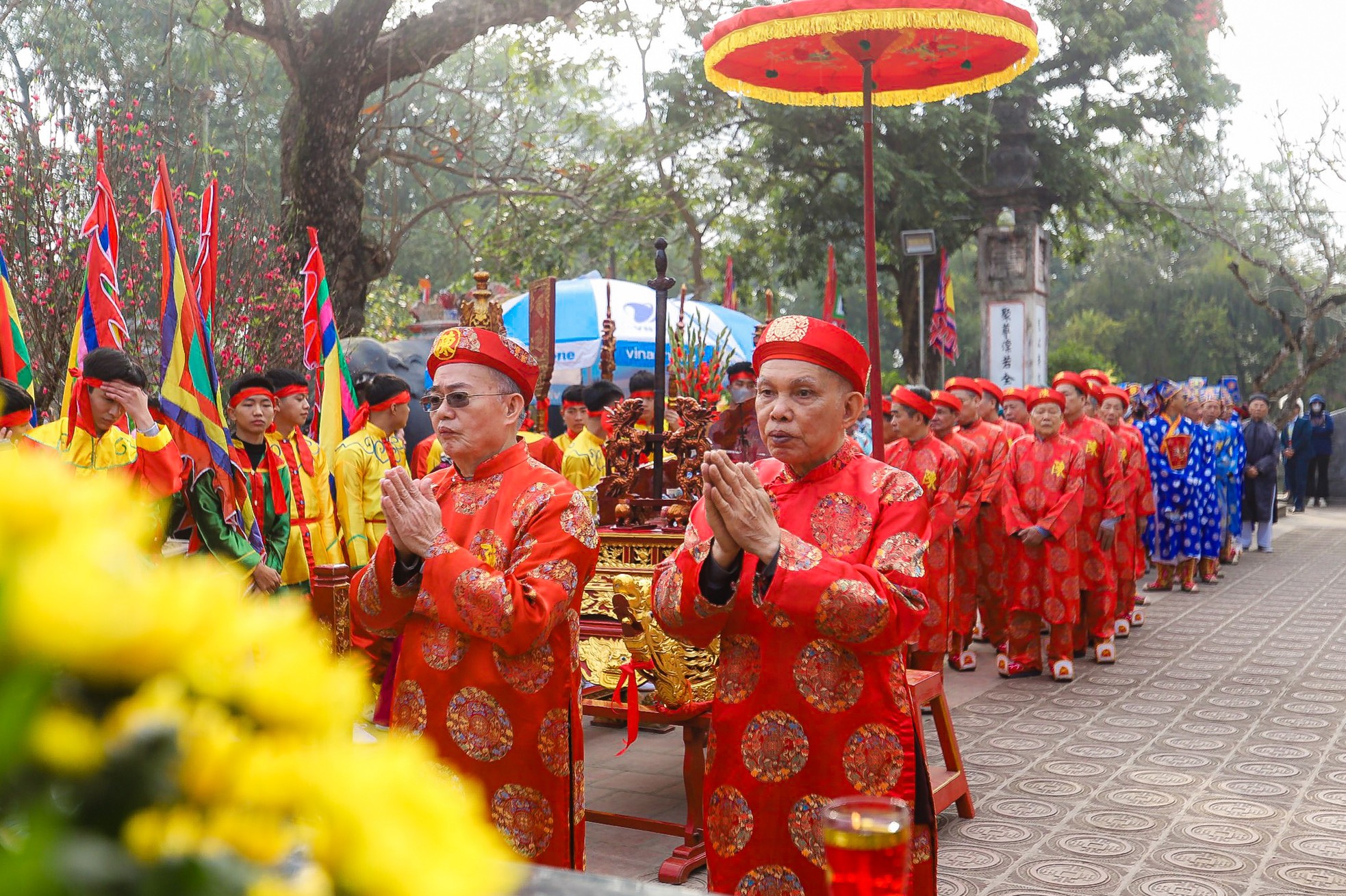 Cận cảnh nghi lễ mở màn Lễ hội khai ấn đền Trần 2023 - Ảnh 6.
