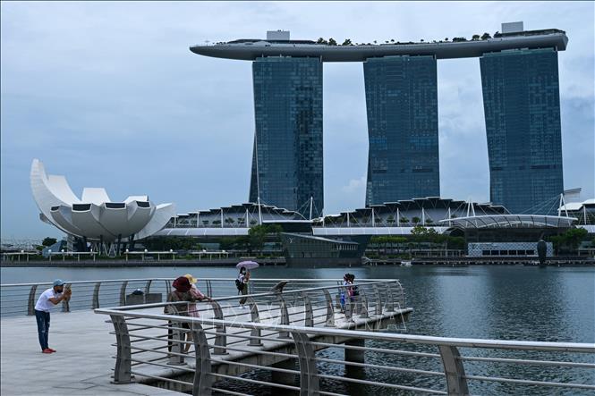 Lý do giới siêu giàu Trung Quốc đua nhau chuyển tài sản sang Singapore - Ảnh 1.