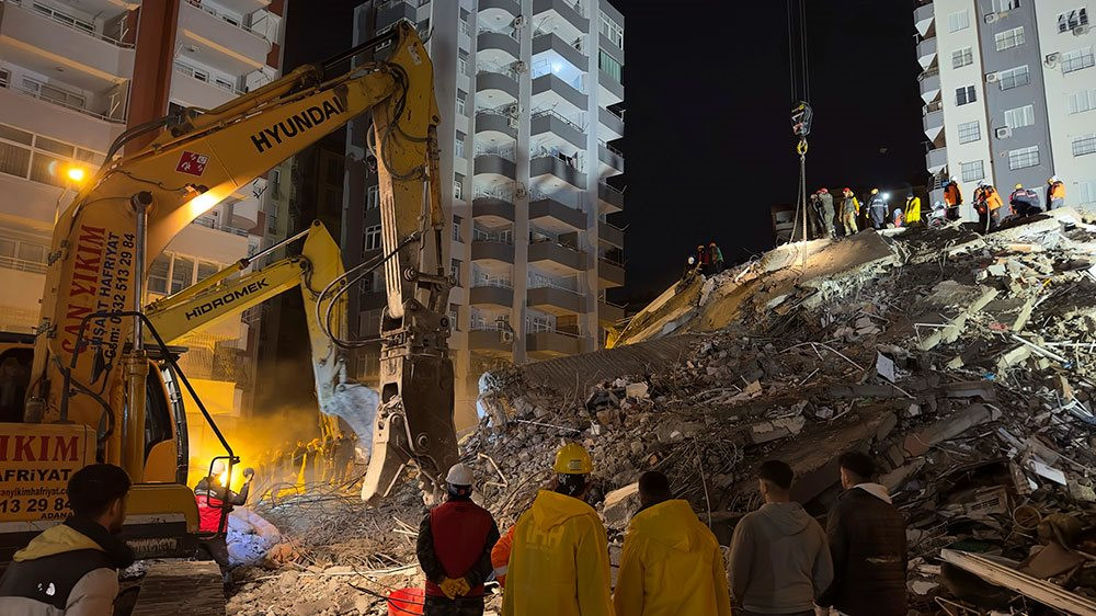 Ít nhất 3.830 người thiệt mạng, thế giới biết gì về thảm họa động đất lịch sử ở Thổ Nhĩ Kỳ và Syria? - Ảnh 1.
