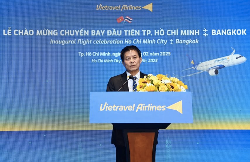TGĐ Vũ Đức Biên: &quot;Vietravel Airlines như con chim mà sau dịch Covid-19 chả còn cọng lông nào&quot;, lại thêm vụ Trung Quốc mở tour đến 20 nước nhưng không có Việt Nam - Ảnh 2.