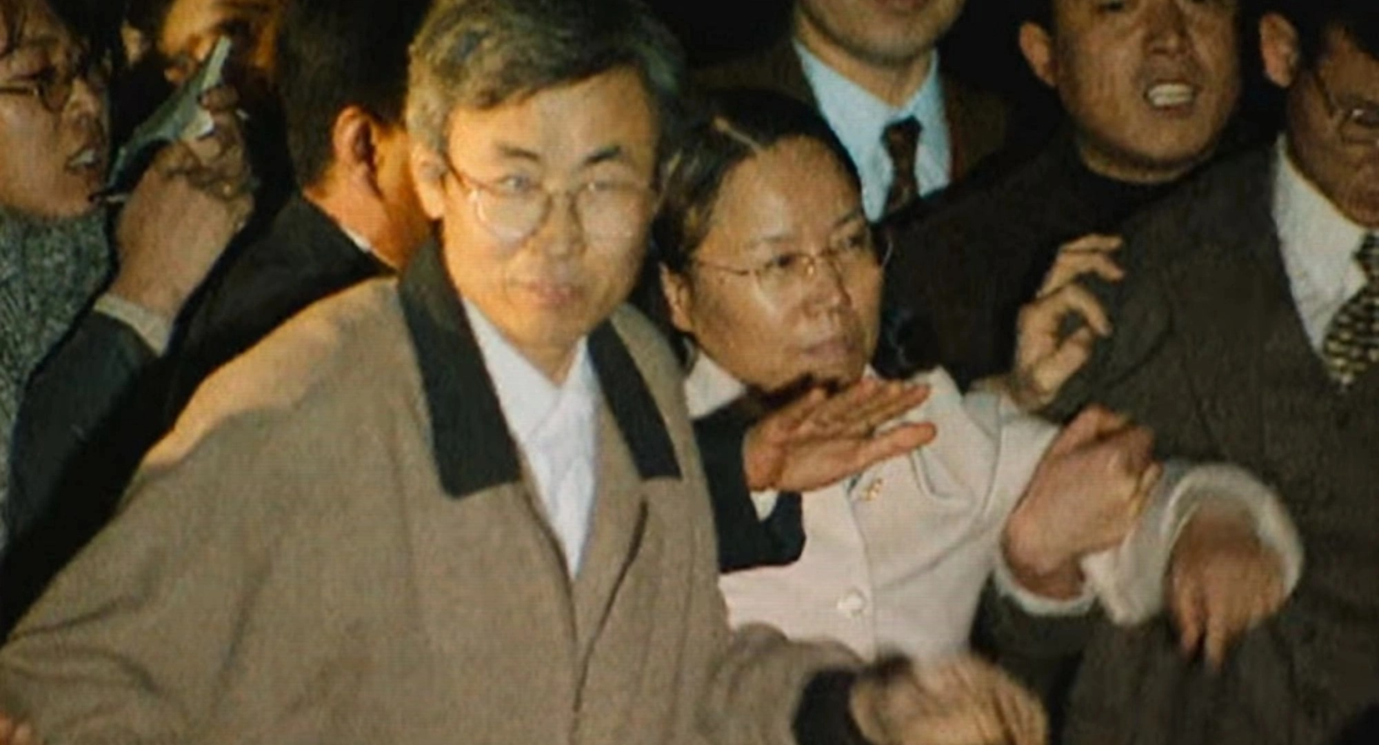 Sự thật về giáo phái khét tiếng Hàn Quốc: Nạn nhân bị "tẩy não" theo cách man rợ, sống khổ hạnh mà ảo tưởng sức mạnh ghê gớm - Ảnh 4.