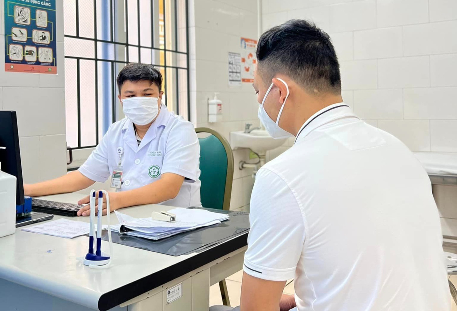 Nam thanh niên chủ quan nghĩ chỉ là viêm gan B, đi khám thì đã mắc ung thư giai đoạn cuối - Ảnh 1. Nam thanh niên chủ quan nghĩ chỉ là viêm gan B, đi khám thì đã mắc ung thư giai đoạn cuối - Ảnh 1.