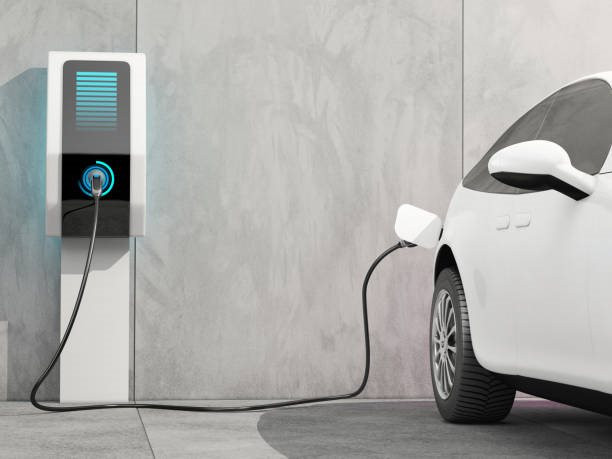 Đây có phải mô hình hoàn hảo giúp thị trường xe điện cất cánh? Startup Nhật chuyên biến xe xăng thành xe điện, gỡ luôn nút thắt trạm sạc cũng như thời gian sạc pin - Ảnh 1.