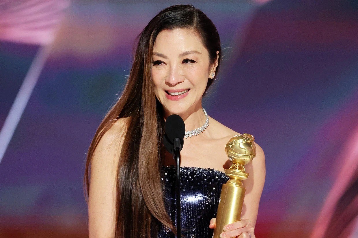 'Phụ nữ, đừng để ai nói mình hết thời' và cú tát của Dương Tử Quỳnh - Ảnh 3. 'Phụ nữ, đừng để ai nói mình hết thời' và cú tát của Dương Tử Quỳnh - Ảnh 3.
