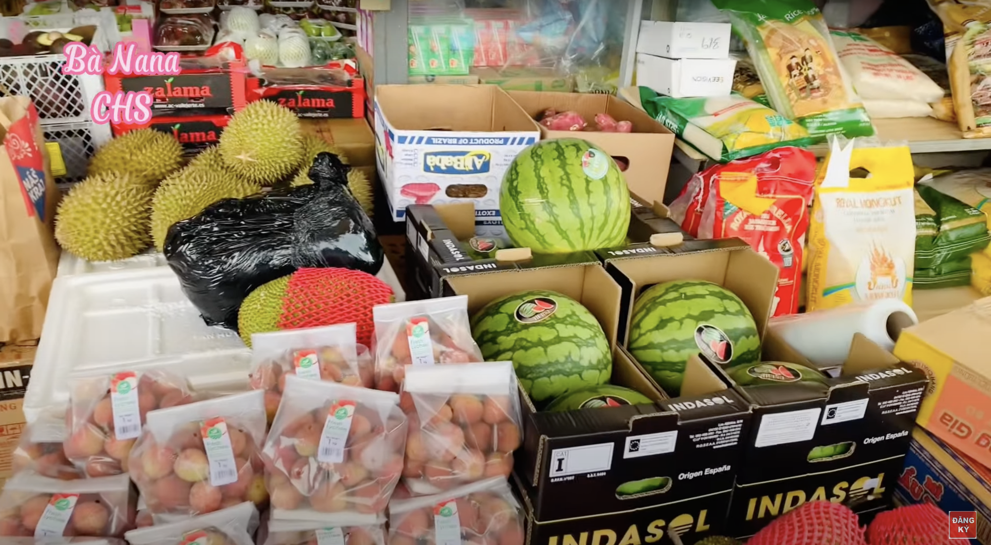 Hóa ra ở châu Âu cũng có một khu chợ gọi là &quot;CHỢ SAPA&quot; thân thương gần gũi bán toàn thực phẩm Việt - Ảnh 5.