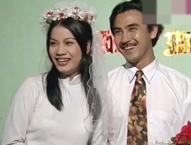 Trương Ngọc Ánh: Tuổi U50 vẫn quyến rũ, hạnh phúc bên bạn trai kém 14 tuổi nhưng không đặt nặng chuyện cưới xin - Ảnh 2. Trương Ngọc Ánh: Tuổi U50 vẫn quyến rũ, hạnh phúc bên bạn trai kém 14 tuổi nhưng không đặt nặng chuyện cưới xin - Ảnh 2.