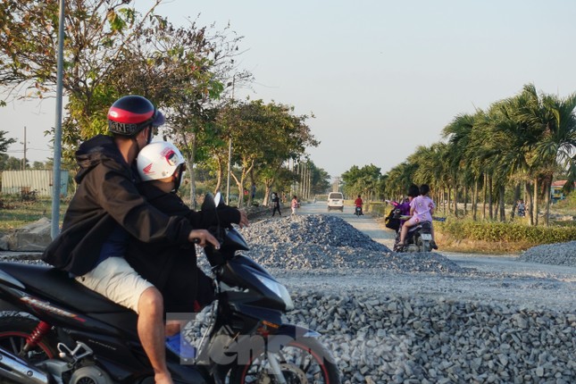 Về nơi làm khu tái định cư cho người dân bị ảnh hưởng bởi dự án Vành đai 3 - Ảnh 13.