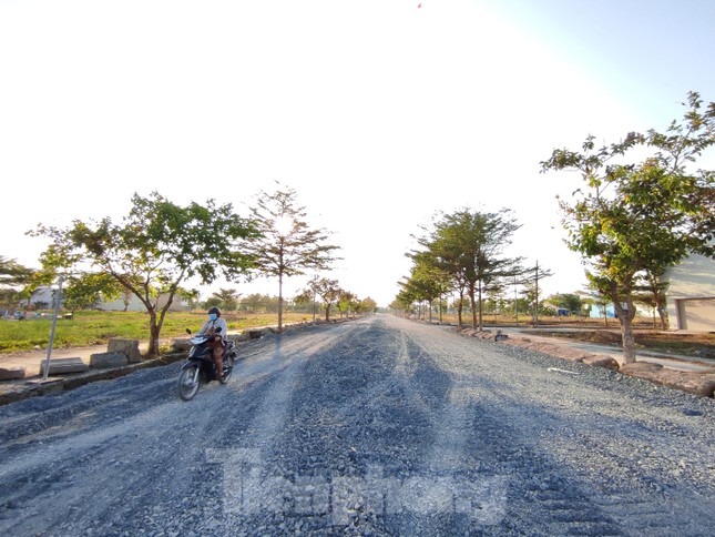 Về nơi làm khu tái định cư cho người dân bị ảnh hưởng bởi dự án Vành đai 3 - Ảnh 14.