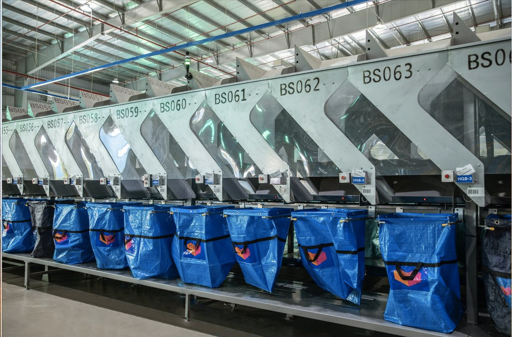 &quot;Mạnh vì gạo, bạo vì tiền&quot;, Lazada Logistics ra mắt trung tâm chia chọn thứ 3 tại Việt Nam: Rộng 20.000m2, camera 6 chiều cân đo kiện hàng 3D tự động - Ảnh 12.