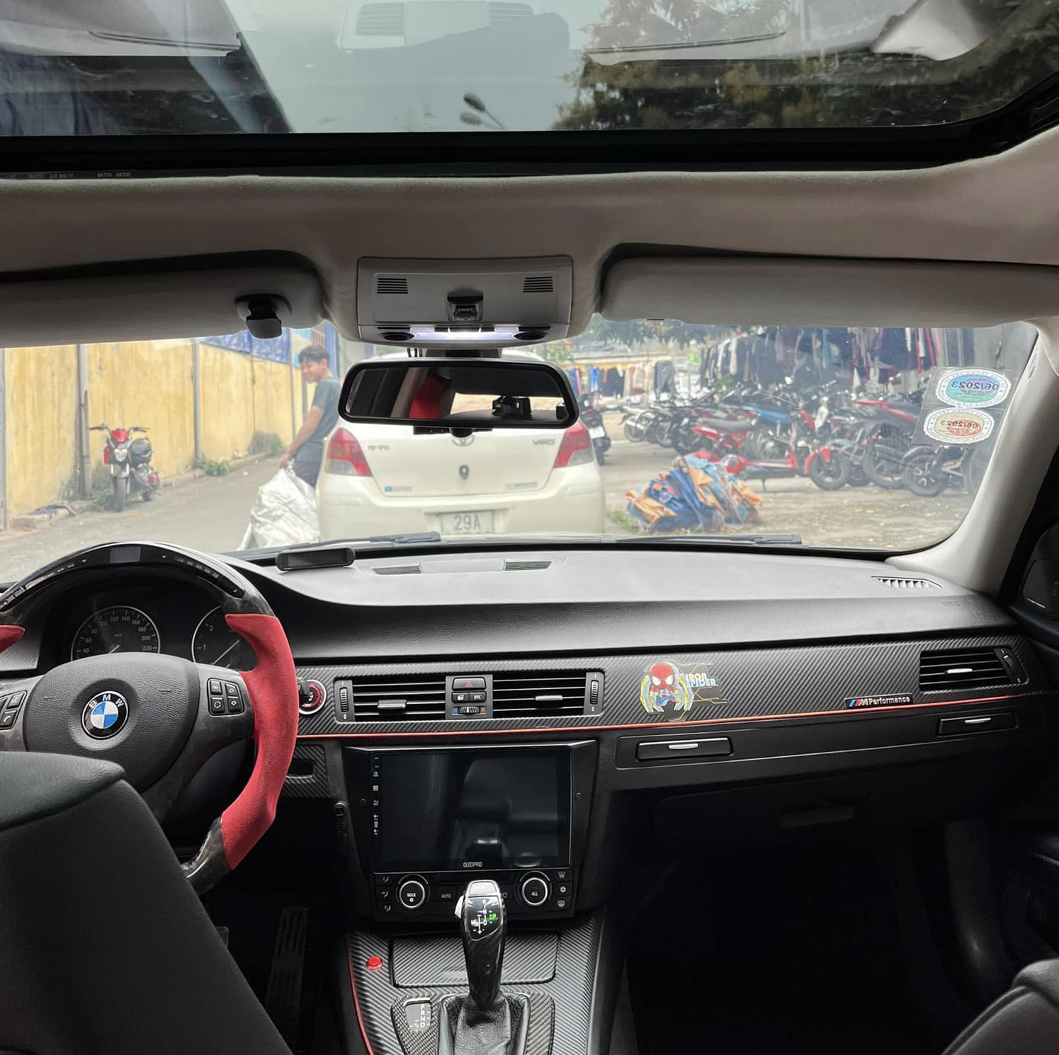 Chủ xe BMW 320i chi tiền độ cả xe gần bằng giá bán lại:  - Ảnh 3.