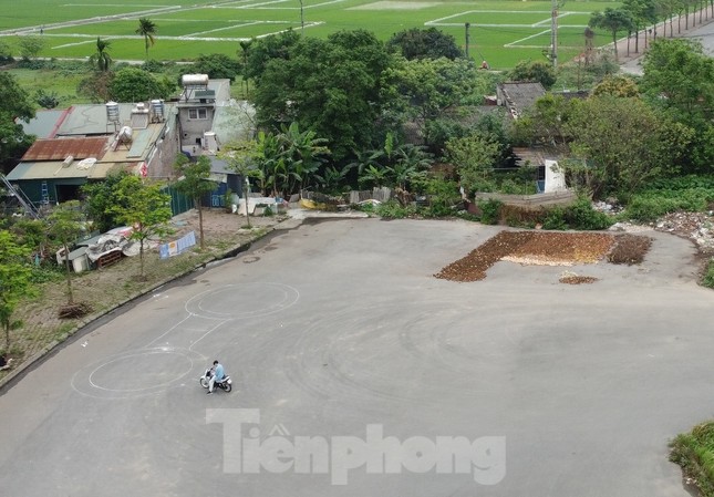 Những con đường 'lạ' ở quận trung tâm Hà Nội - Ảnh 2.