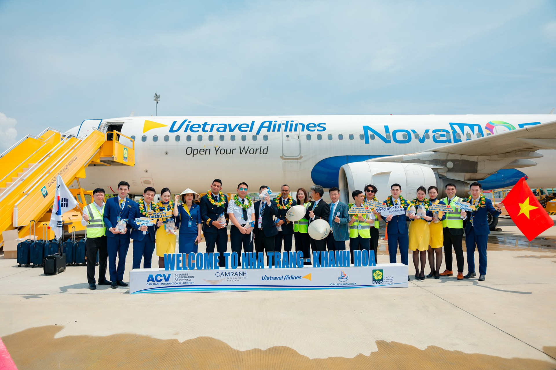 Vietravel Airlines đánh thị trường ngách để tránh các ‘anh lớn’: Mở chuỗi 11 chuyến bay charter chở 2.200 du khách từ Deagu - Hàn Quốc đến Nha Trang - Ảnh 4.