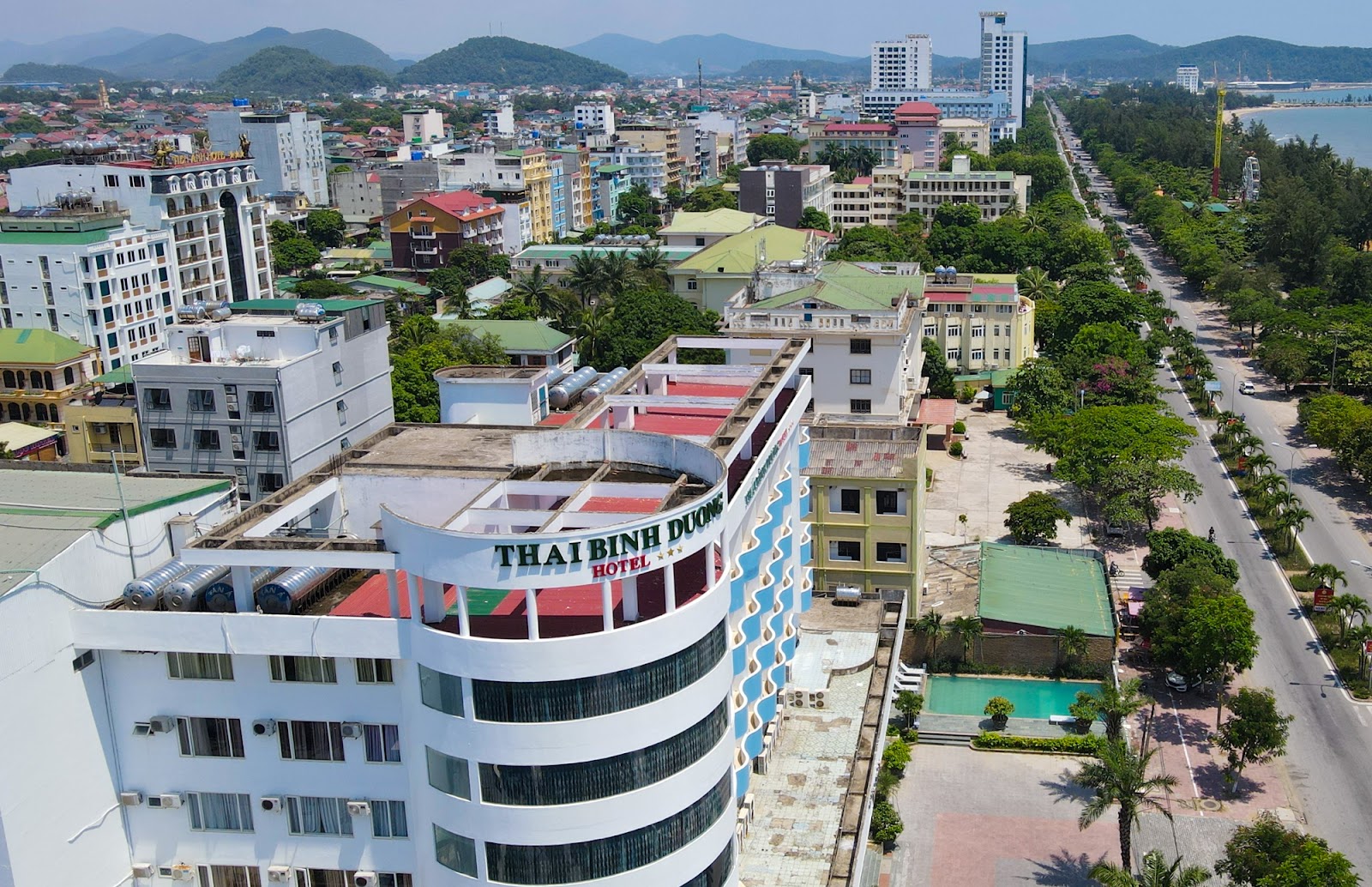 Tỉnh rộng nhất, có thị xã nhỏ nhất Việt Nam - Ảnh 3.