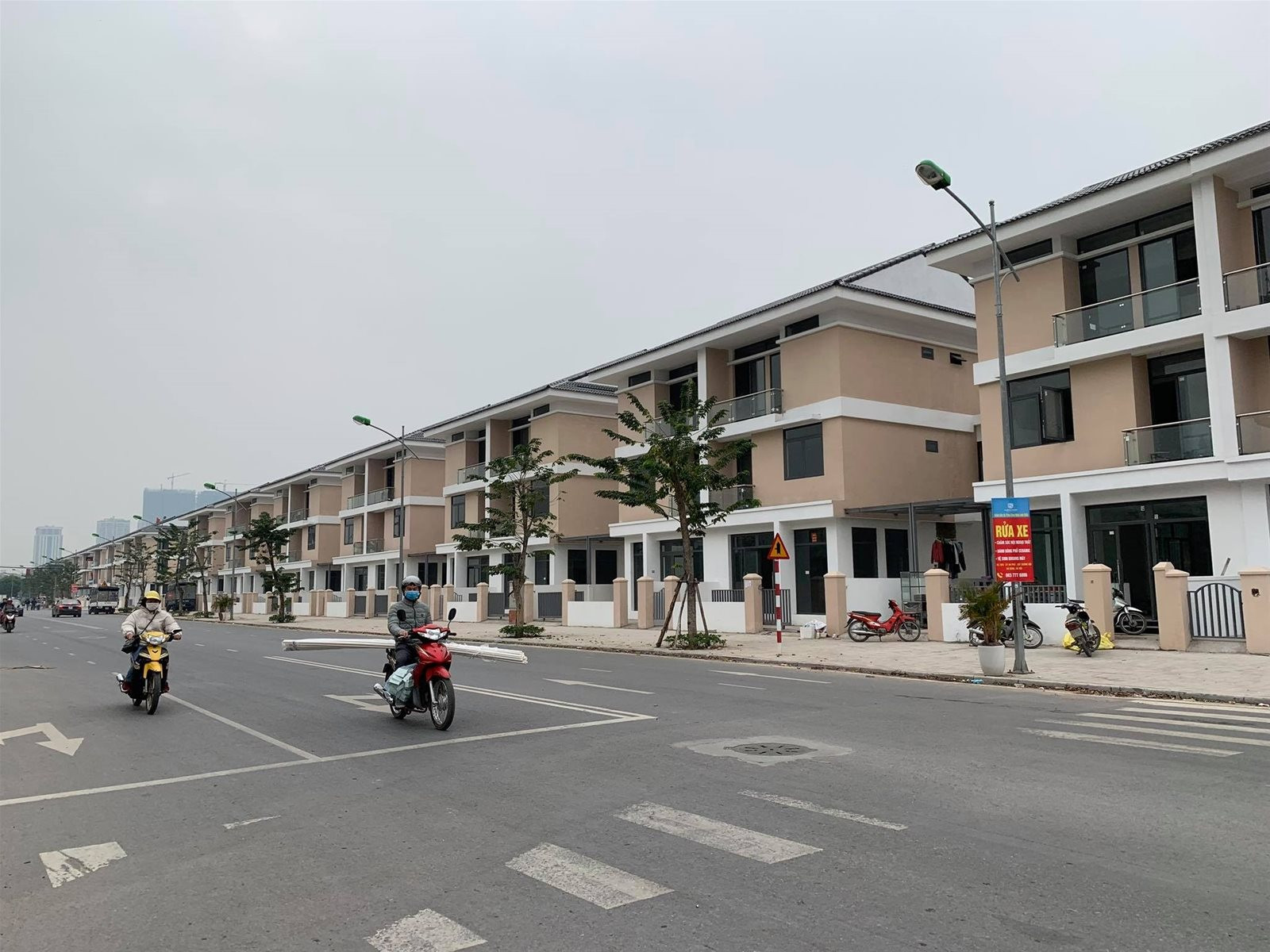 Mua shophouse Hà Nội giá 30 tỷ, cho thuê mỗi tháng vài chục triệu đồng/tháng, “giật mình” nhẩm tính tỷ suất lợi nhuận chưa đến 1% - Ảnh 14.