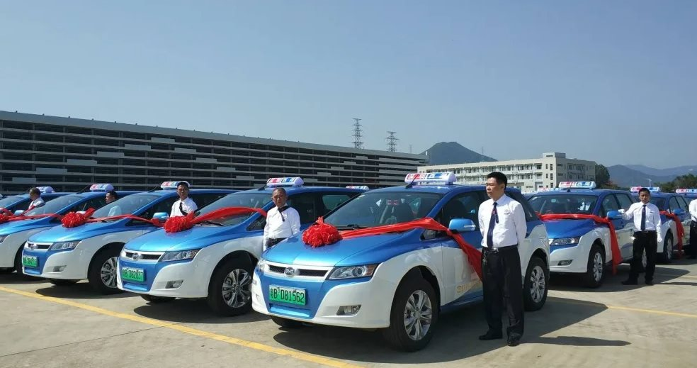 100% Taxi điện: Mục tiêu sắp hoàn thành ở Trung Quốc, riêng Bắc Kinh chi tới 1,3 tỷ USD để đổi hết sang xe điện - Ảnh 3.