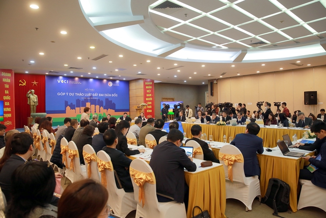Làm rõ những điều kiện để doanh nghiệp tiếp cận đất đai công bằng, sử dụng, khai thác hiệu quả - Ảnh 2. Làm rõ những điều kiện để doanh nghiệp tiếp cận đất đai công bằng, sử dụng, khai thác hiệu quả - Ảnh 2.
