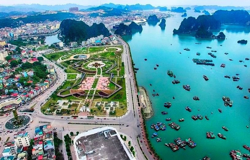 Quảng Ninh sẽ đưa Vân Đồn lên thành phố trước năm 2030 - Ảnh 1.