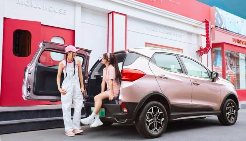 Mở bán trước với giá từ 340 triệu đồng, đối thủ nặng ký của Hyundai Grand i10 có gì hấp dẫn người mua? - Ảnh 1.