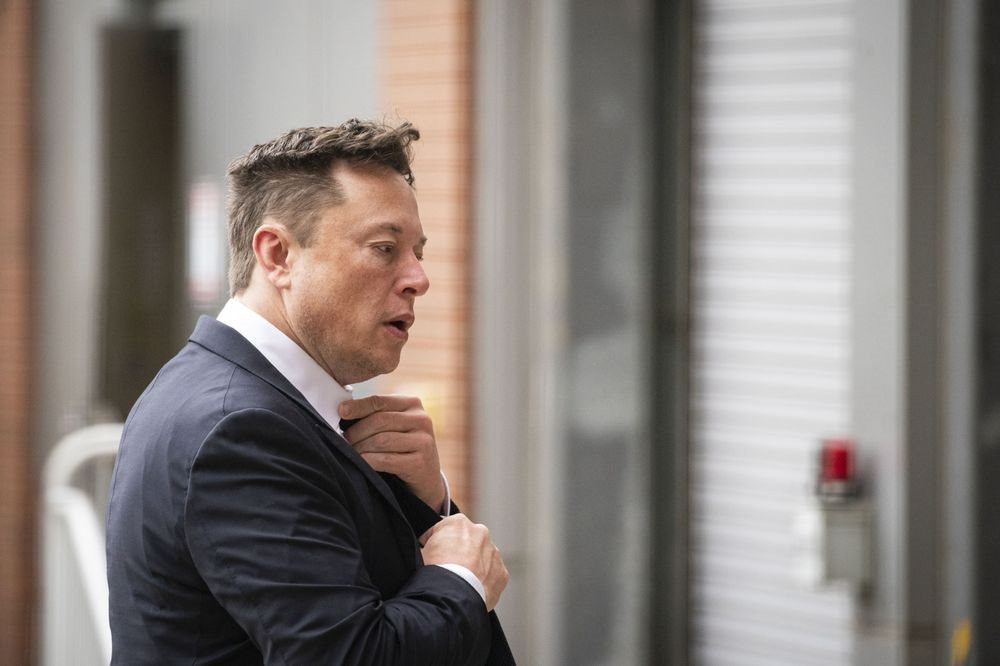 Elon Musk thừa nhận mình đã sai - Ảnh 1.